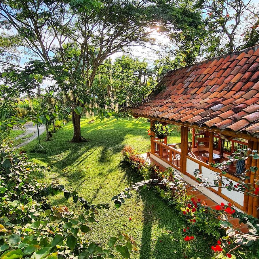 El Percal Hacienda Hotel Montenegro Bagian luar foto