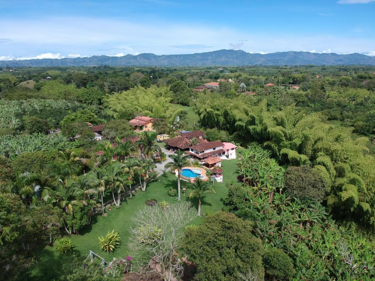 El Percal Hacienda Hotel Montenegro Bagian luar foto