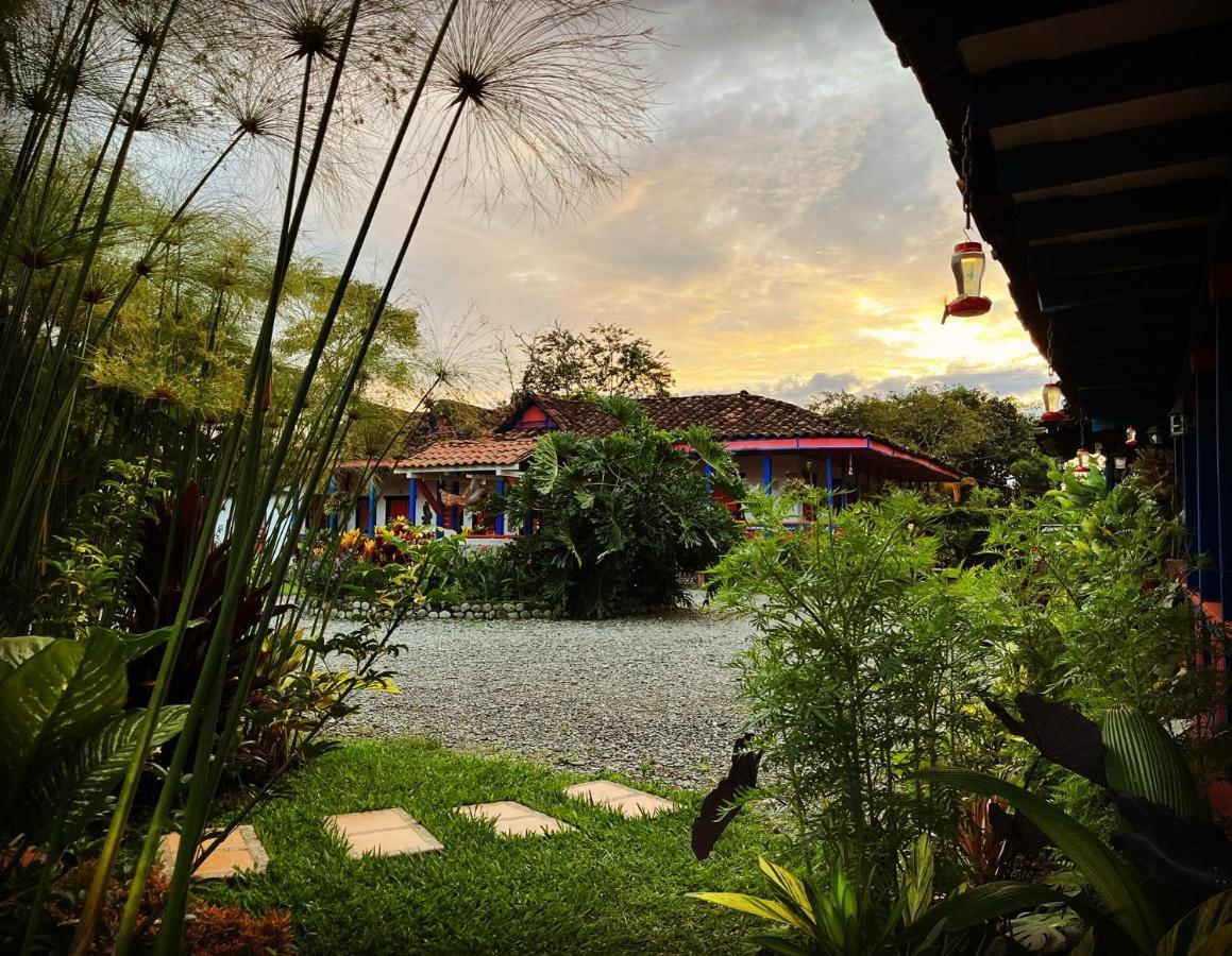 El Percal Hacienda Hotel Montenegro Bagian luar foto