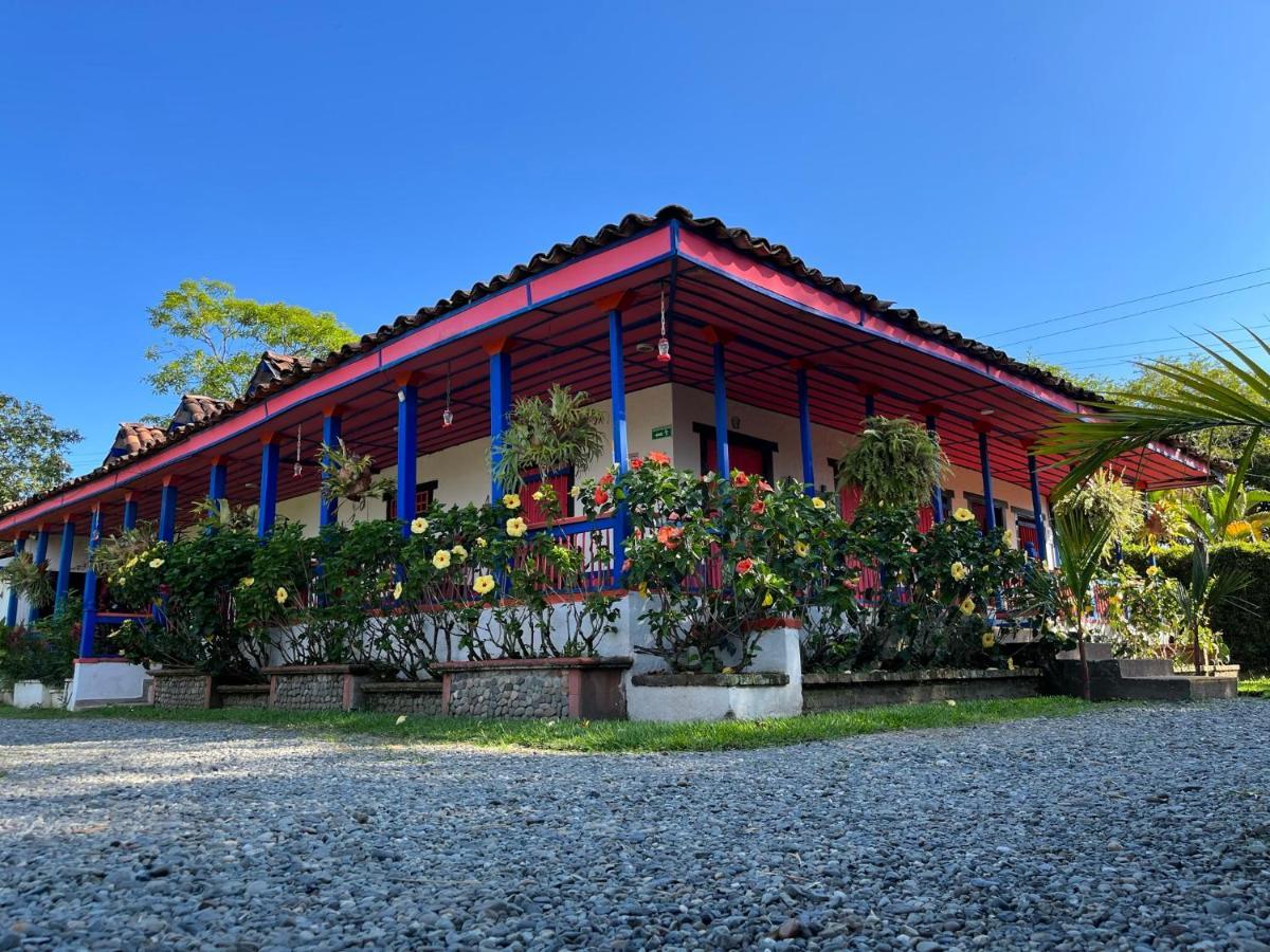 El Percal Hacienda Hotel Montenegro Bagian luar foto