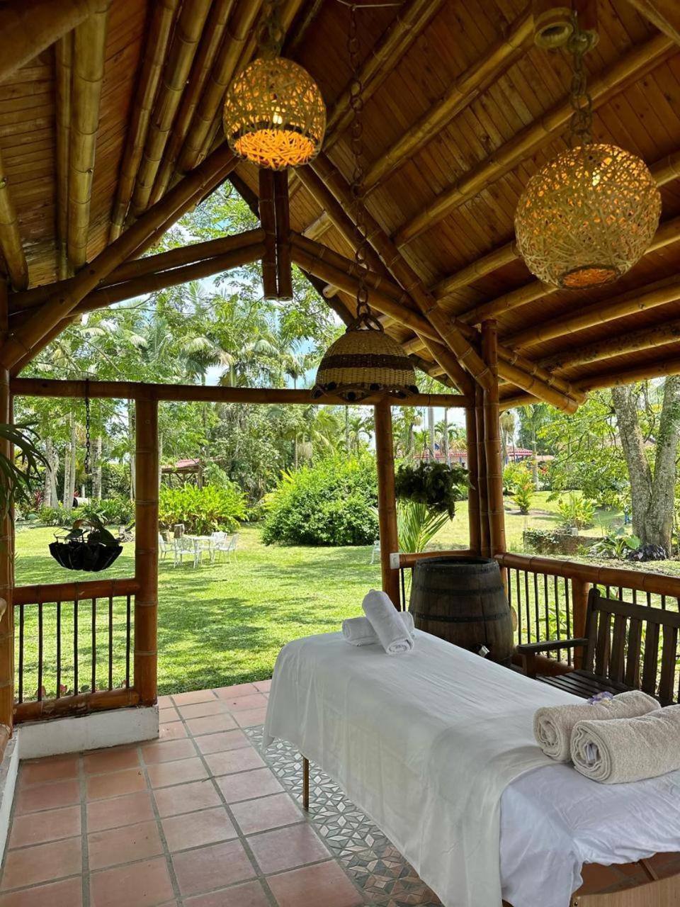 El Percal Hacienda Hotel Montenegro Bagian luar foto