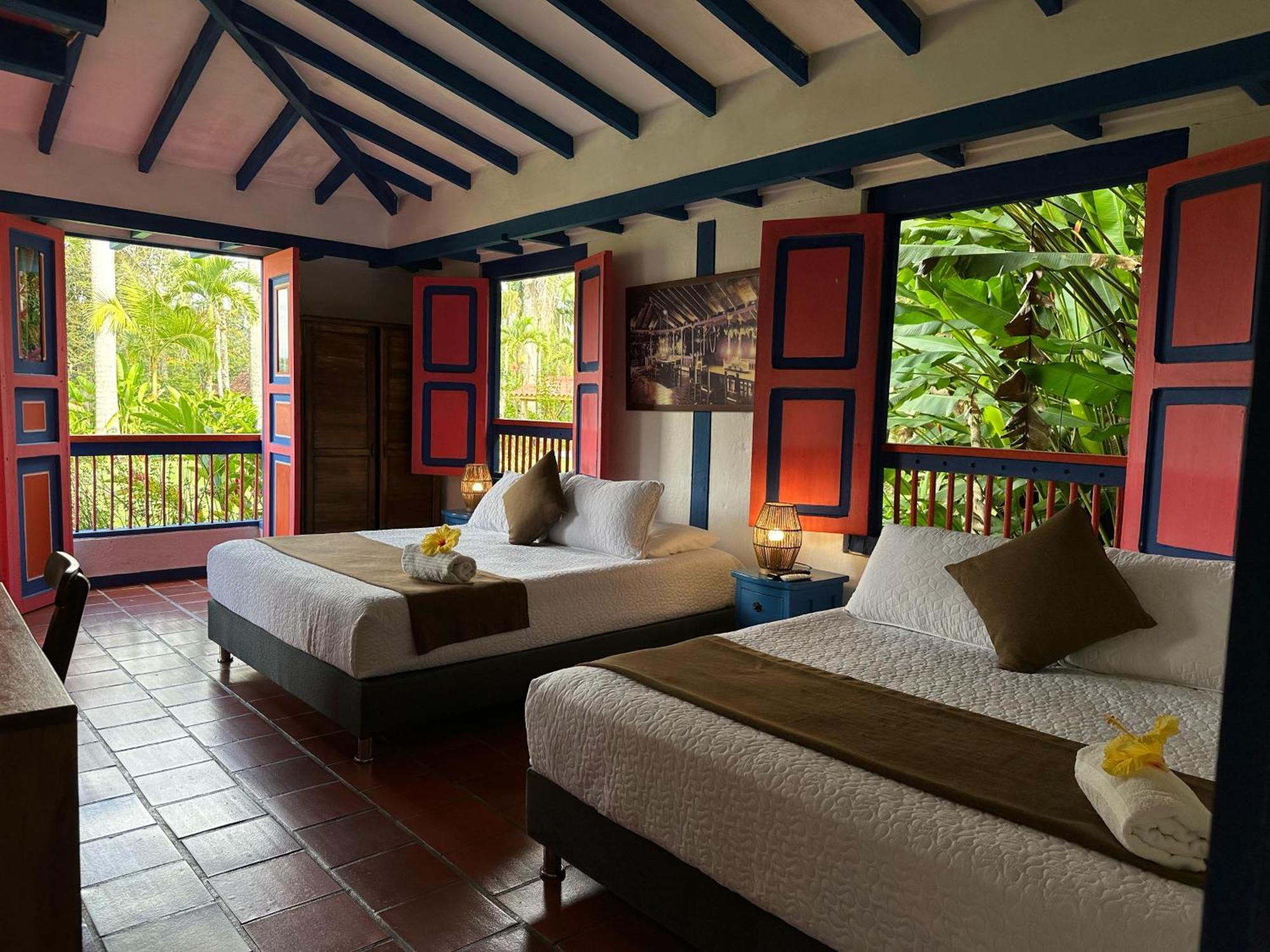 El Percal Hacienda Hotel Montenegro Bagian luar foto